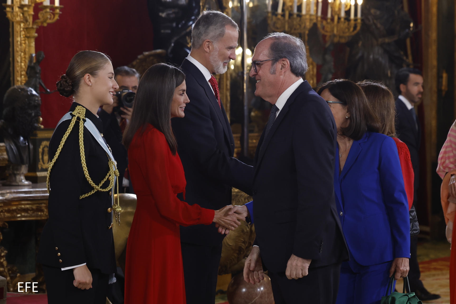 Pulse para ver la noticia: Dia de la Fiesta Nacional