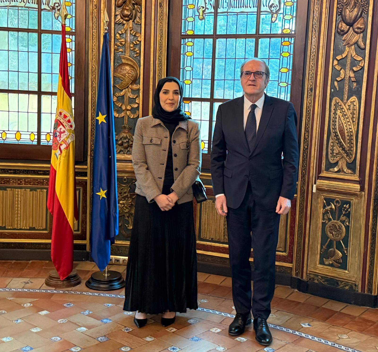 Ángel Gabilondo mantiene un encuentro con la presidenta del GANHRI, Maryam Abdullah Al Attiyah